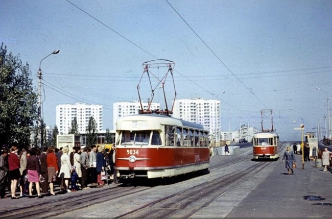 Станция метро Черниговская (ранее Комсомольская) в 80-х годах
