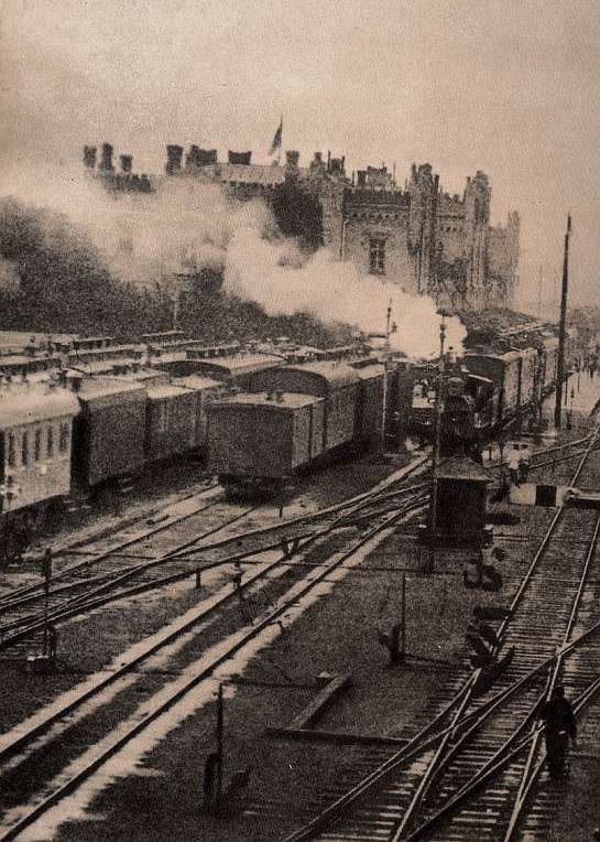 На киевском железнодорожном вокзале в 1870-х годах