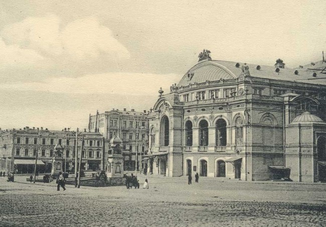 Здание киевской Оперы на улице Владимирской в начале 20 века