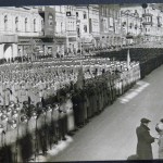 Военные части на Крещатике во время Октябрьского парада в 1939 году