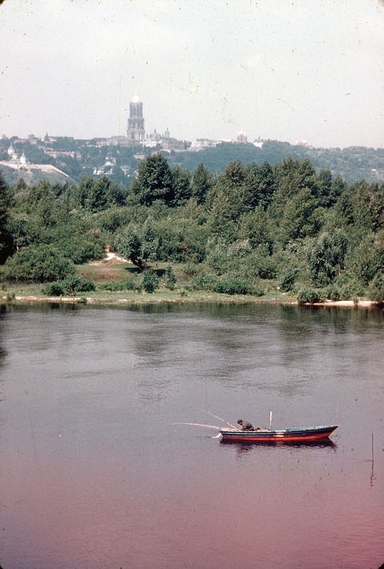 Вид с Левого берега на Лавру, 1960 год