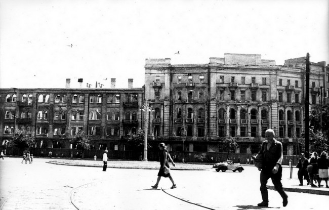 Площадь Толстого в послевоенном Киеве