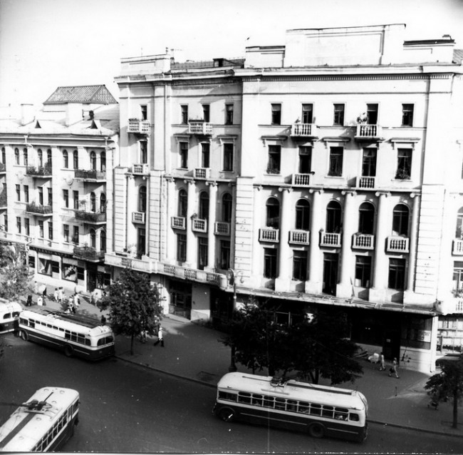 Площадь Толстого в 50-х годах