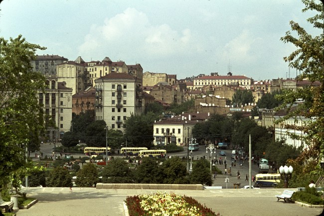 Площадь Независимости в 1964 году (Калинина)
