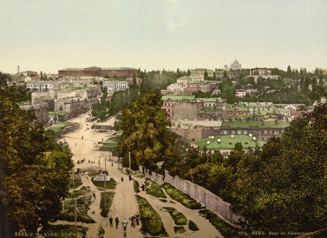 Конец 19 века, вид на Бессарабскую площадь и Бибиковский бульвар