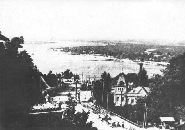 Александровский спуск в 1894 году