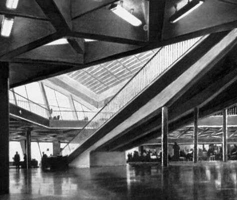 Внутри терминала аэропорта Борисполь в 66 году