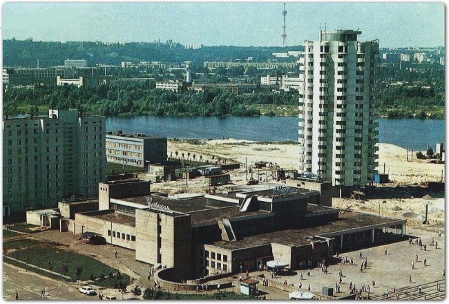 1980-е годы. Универсам на Оболони Оболонь, Киев, фото