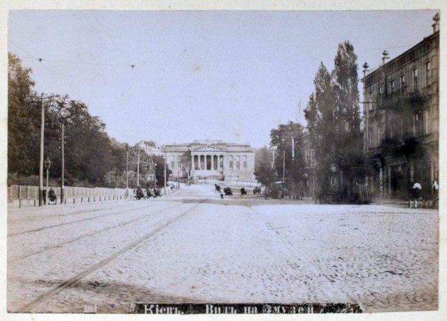 Улица Грушевского в конце 19 века