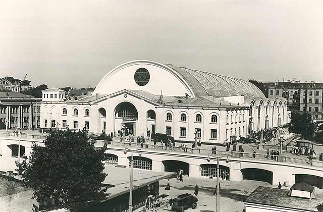 Бывший Сенной рынок в 60-х годах в Киеве