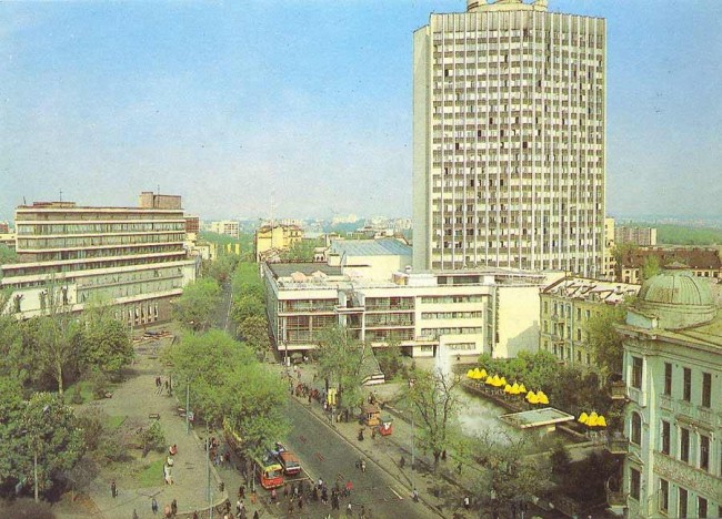Львовская площадь в 80-х годах, Киев
