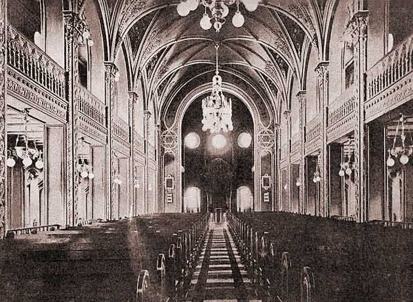 Интерьер киевской синагоги в 1898 году