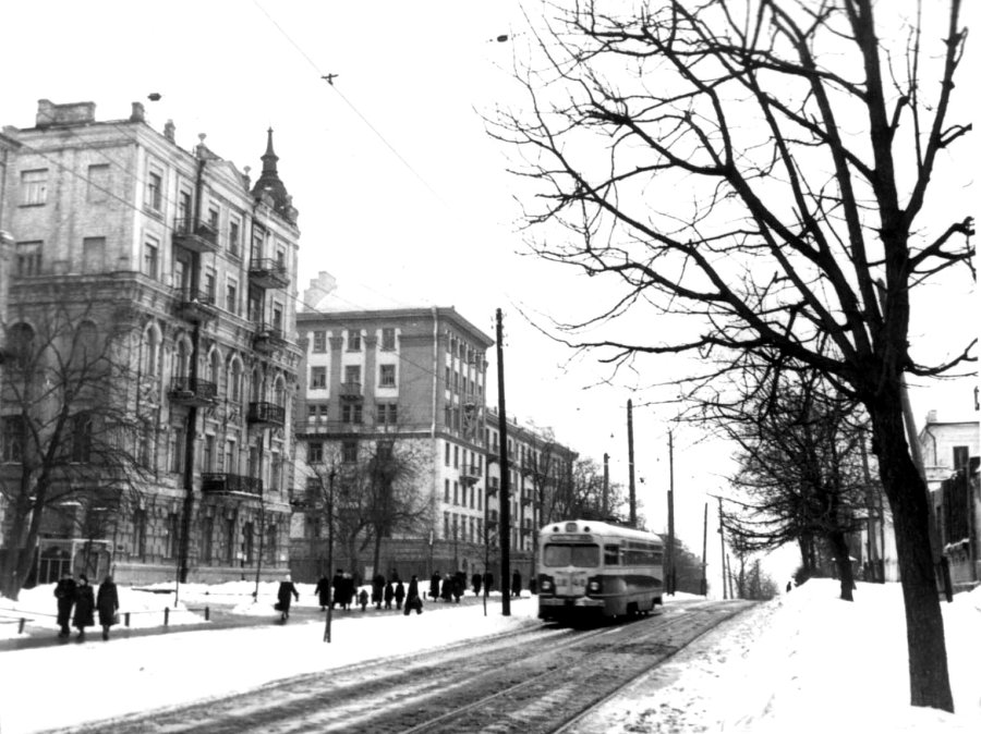 Тарасовская улица и улица Толстого в 57 году, Киев