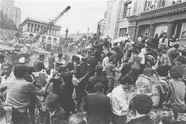 Последствия обрушения Главпочтамта в 1989 году в Киеве