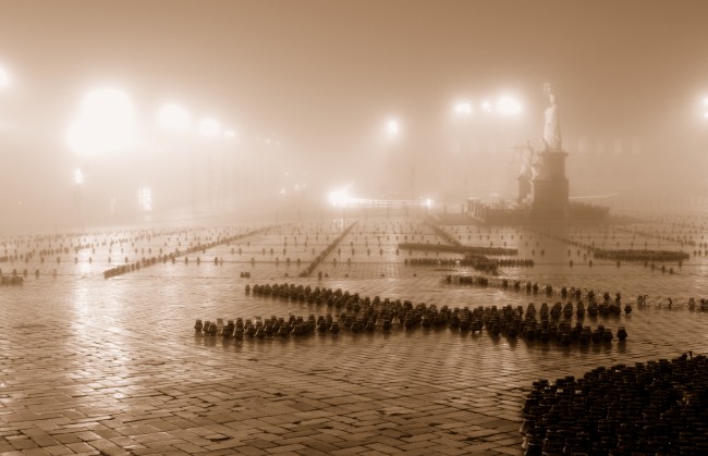 Михайловская площадь ночью