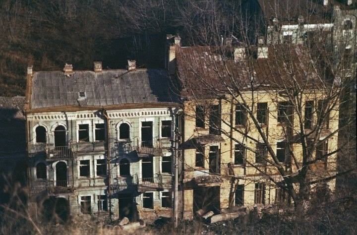 1990-е годы. Воздвиженка, разрушенные дома