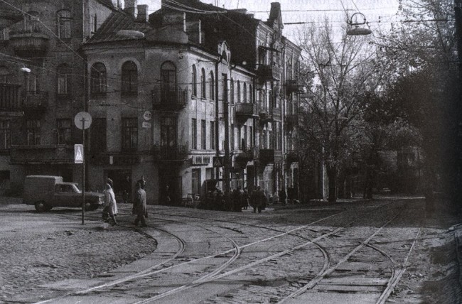 Угол Дмитриевской и Павловской улиц в 70-х годах