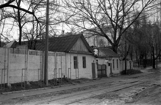 На Дмитриевской улице в 80-х годах