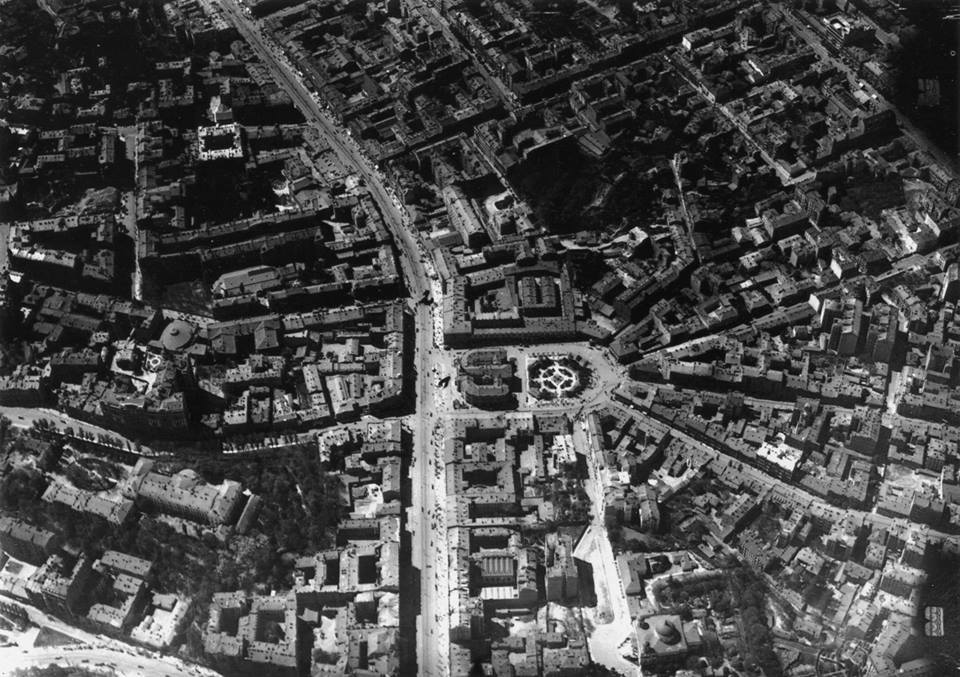 Вид на Киев с воздуха в 1918 году