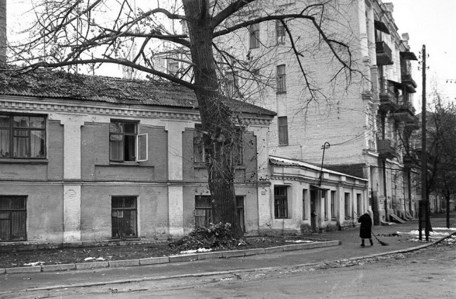 1980-е годы. Борисоглебская № 18, 20 и 22. Жилые дома конца 19 века. Снесены в декабре 1986 года. Борисоглебская улица, Киев, дома, которых уже нет