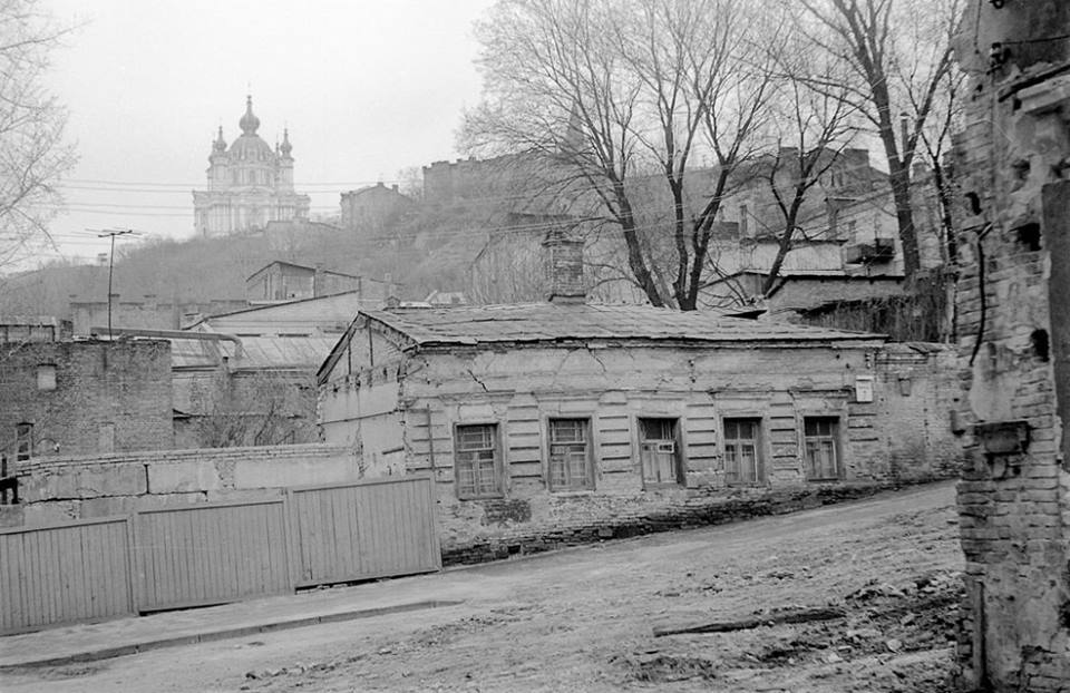 1980-е годы. Улица Фроловская (Черная грязь), дом №7