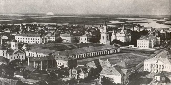 Гостиный двор в начале века, Киев