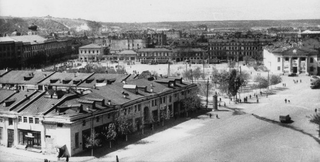 Гостиный двор в Киеве в 1946 году