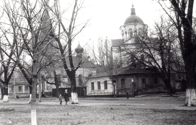 Почайнинская улица в 1982 году