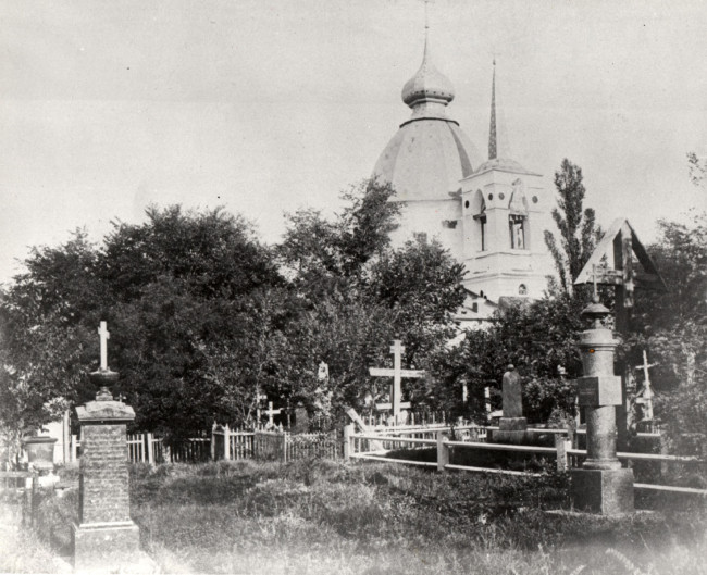 Щекавицкое кладбище, церковь, конец 80-х годов