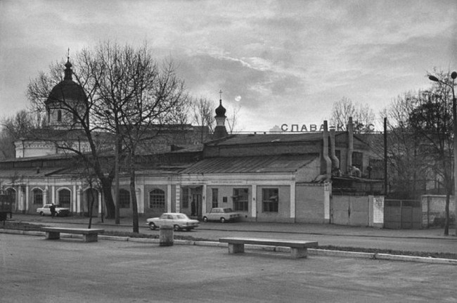 1980-е годы. Набережно-Крещатицкая, 27