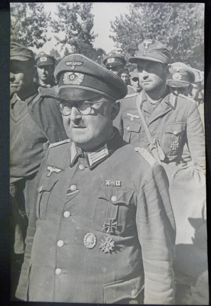 Пленный немец, офицер, Киев, 44 год