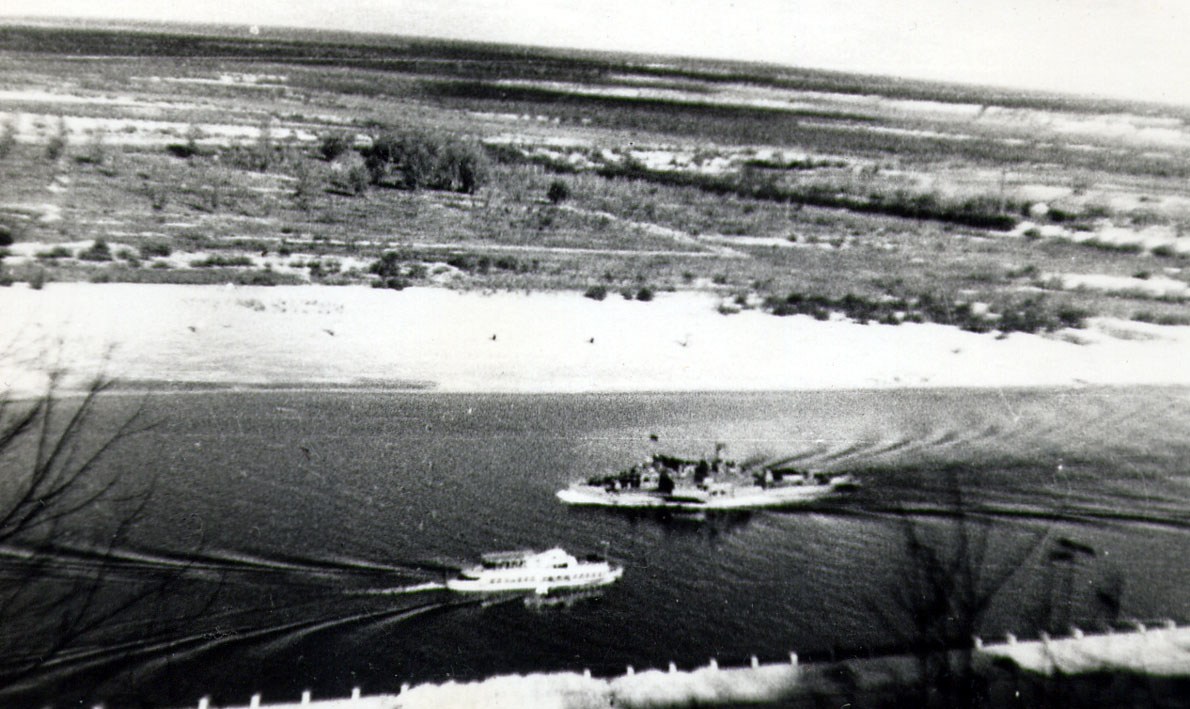 1948 год. Вид на Днепр и Левый берег