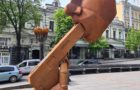 Zaстрелись: нова інсталяція в центрі Києва як натяк путіну